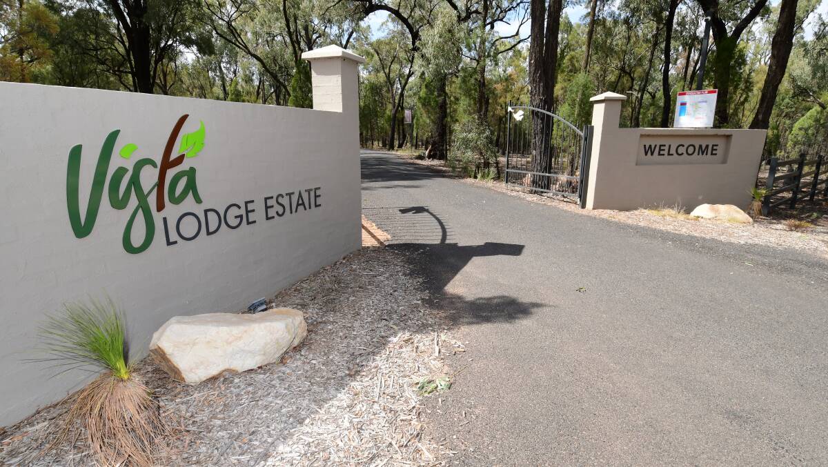 The current Vista Lodge Estate looms as the potential site for a boarding house linked to Macquarie Anglican Grammar School. Photo: BELINDA SOOLE
