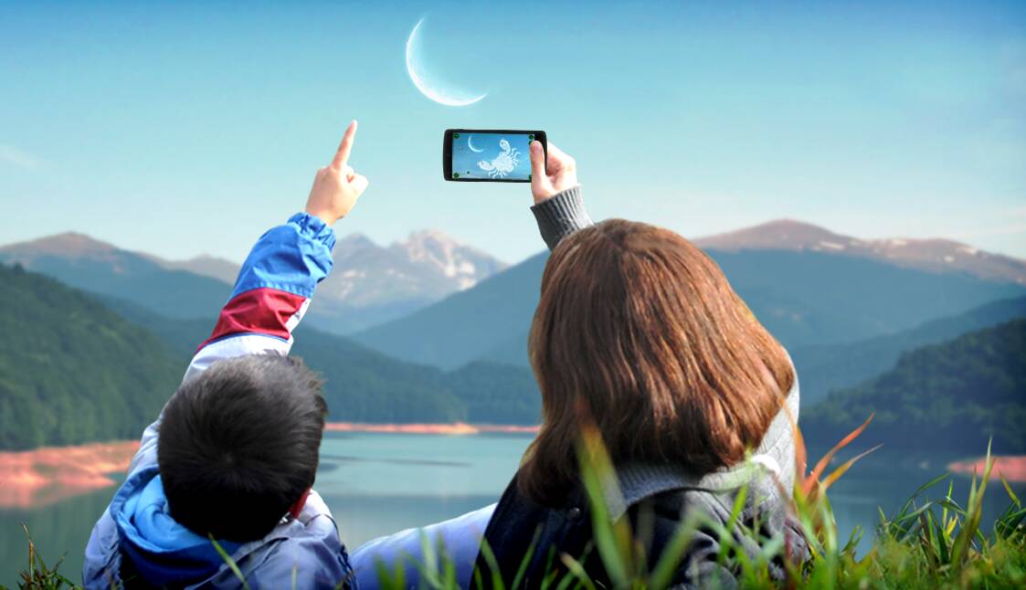 STAR GAZE:  Smartphone apps are a knockout for anyone with even a passing interest in backyard astronomy. Photo: Starwalk.
