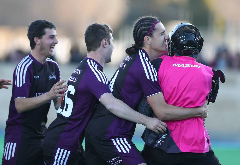 Lithgow Panthers beat Souths 3-1 on penalties in the men's Premier League Hockey grand final.