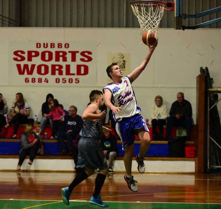 Sad Farewell: Daniel Medway, seen here going for a lay-up, will be leaving Dubbo's sporting scene at the end of this month. Photo: FILE
