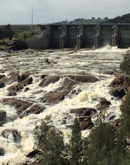 RELEASE: Water flowing freely at Wyangala Dam this week, prior to forecast heavy rainfalls. Photo: MATTHEW CHOWN