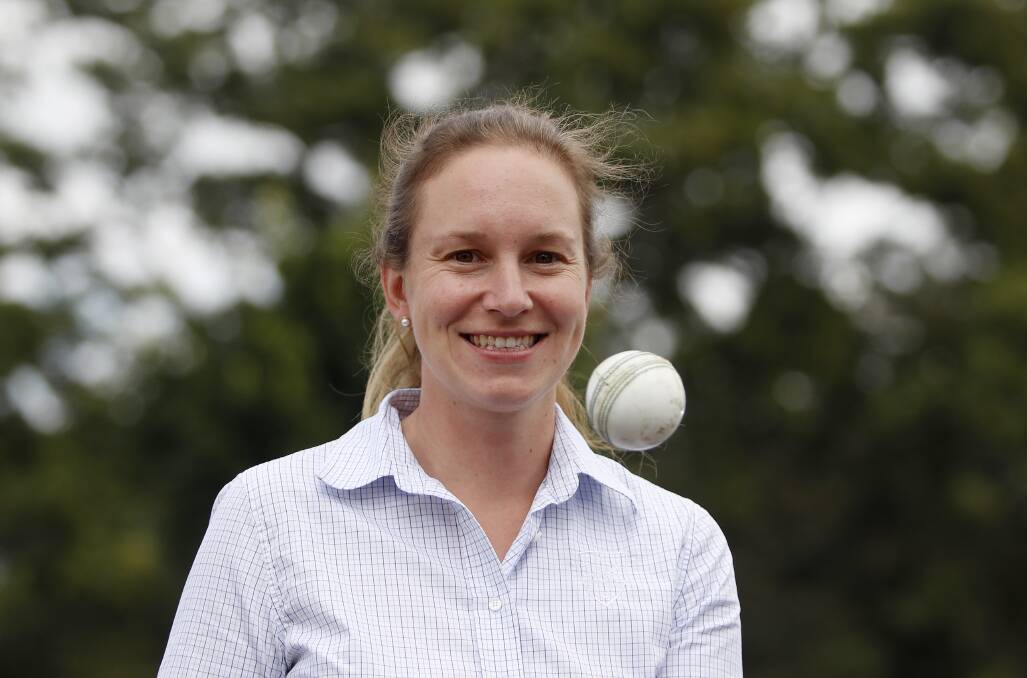 TEACHING: Claire Polosak will run the Cricket Australia Community Officiating course in Tamworth on December 20. Photo: Daniel Munoz