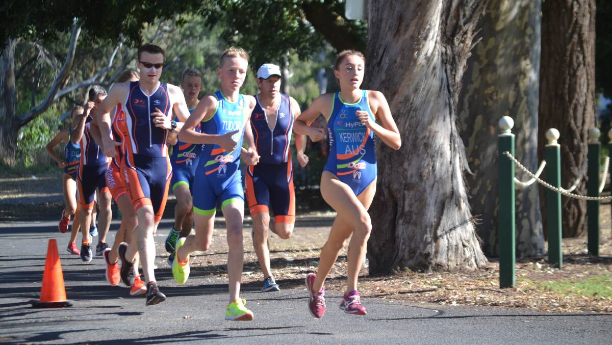Promsing juniors Tom Tudor and Lauren Kerwick lead a group of runners in the Cowra event. Kerwick took out the female division.