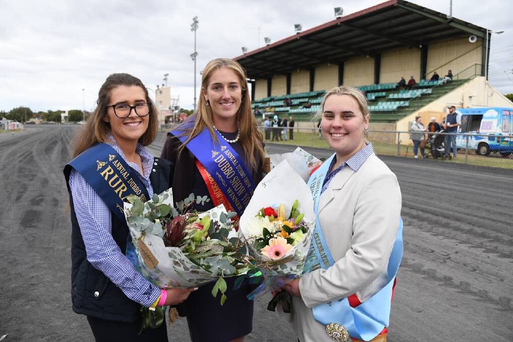 Rural Achiever Courtney Knaggs (left) with Young Woman Savannah Dimmock and Young Woman runner-up Bec Hale. Picture by Amy McIntyre