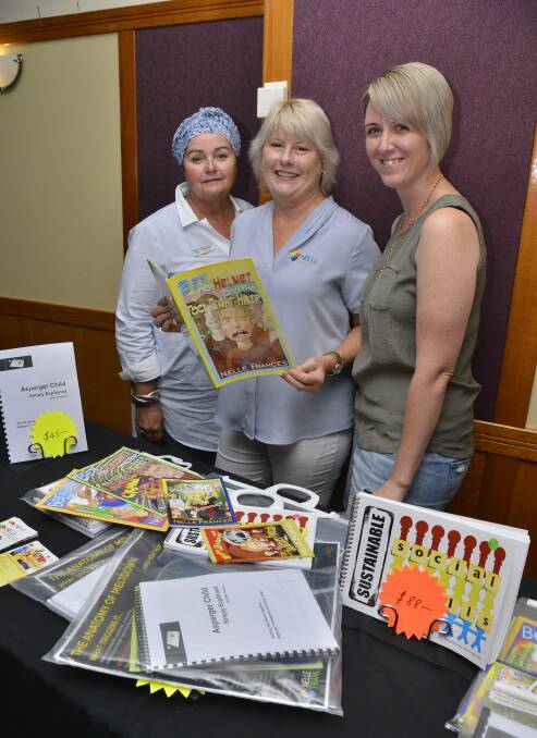A deeper understanding: Fay Goodwin, of Gilgandra Public School, Nelle Frances, educator, and Stacey Walsh, from Bourke, at the Sensory Detective autism workshop. Photo: Belinda Soole 