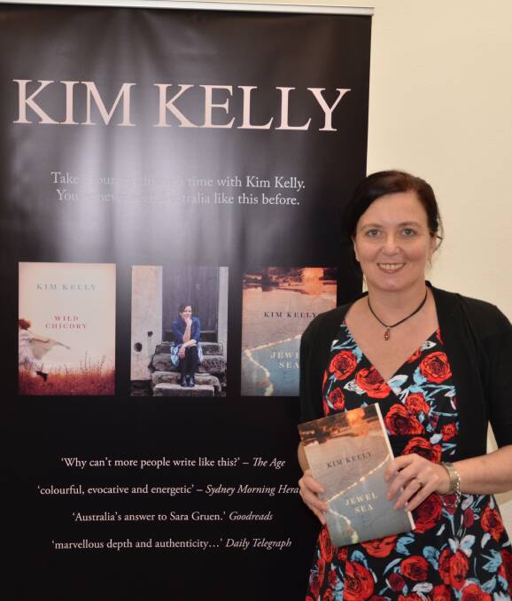 Author: Australian historical fiction writer Kim Kelly visited the Dubbo Macquarie Regional Library to present an author talk.  Photo: Taylor Jurd