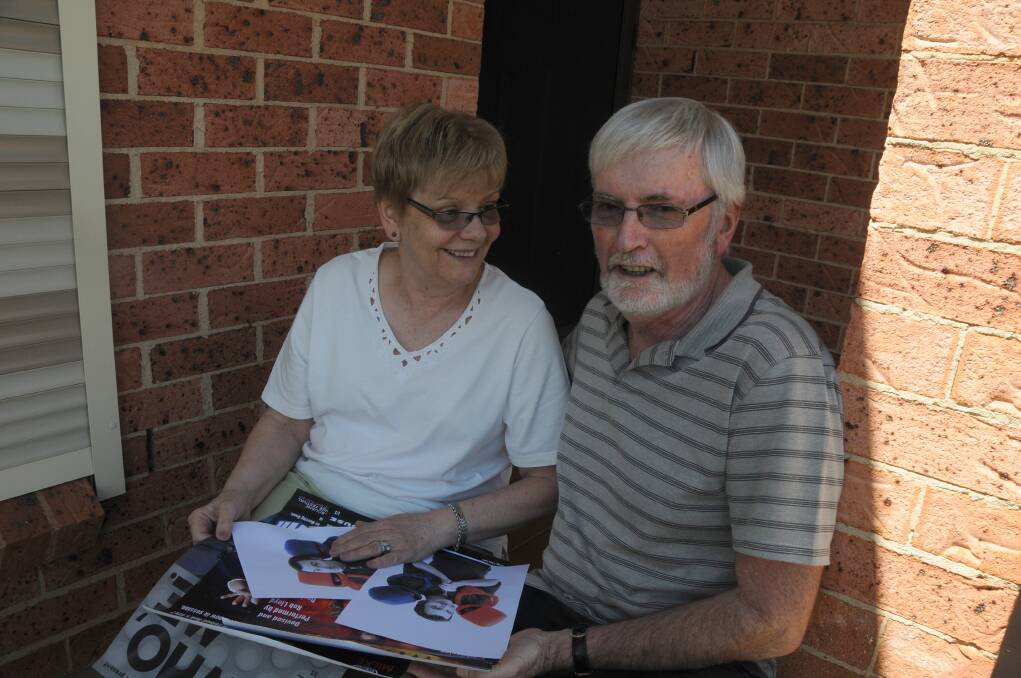 PROUD PARENTS: Dubbo residents Elizabeth and Bob Lloyd are happy that their comedian son Rob is doing what he loves. Photo: LYNN PINKERTON