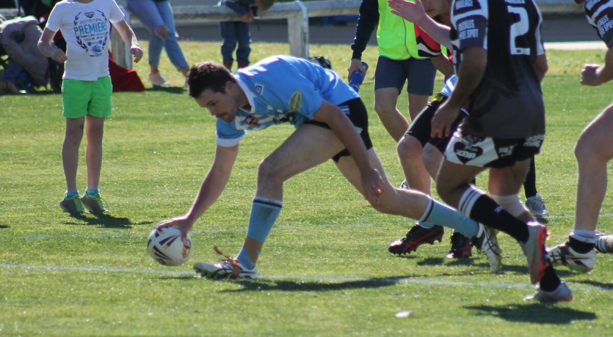 BREAKTHROUGH: Brent Warwicker scored the opening try for the Gulgong Terriers in Saturday's minor semi-final. Photo: MUDGEE GUARDIAN