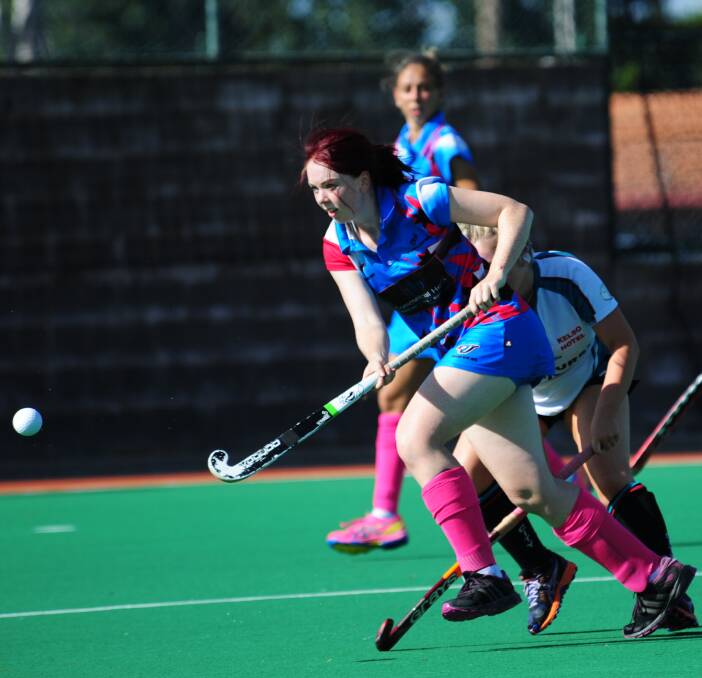 KEY PLAYER: Alex Waters' talents in attack will be crucial to Dubbo's hopes when the team contests Division 1 of the Hockey NSW Indoor State Championships. Photo: FILE