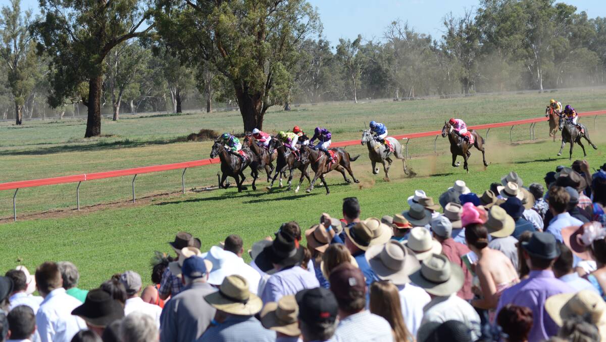 BIG DAY OUT: Bedgerebong's picnic meeting always draws a huge crowd and that is expected to be the case again on Saturday. Photo: FORBES ADVOCATE