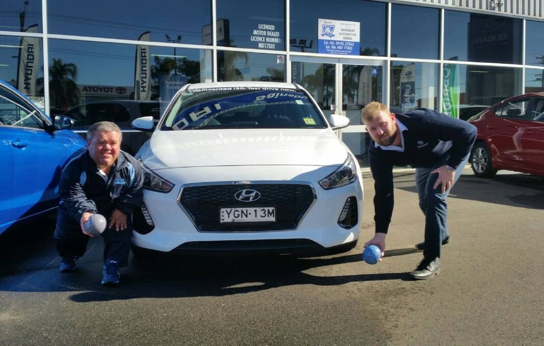 READY TO ROLL: Anthony Brown and Mitch Ipkendanz prepare for Club Dubbo's Sainsbury Automotive Open Medley tournament.