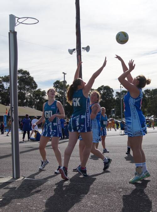 Shooting for a win: After Dubbo netballers performed well at the State League competition (pictured), the attention is now on the junior competitions. Photo: CONTRIBUTED
