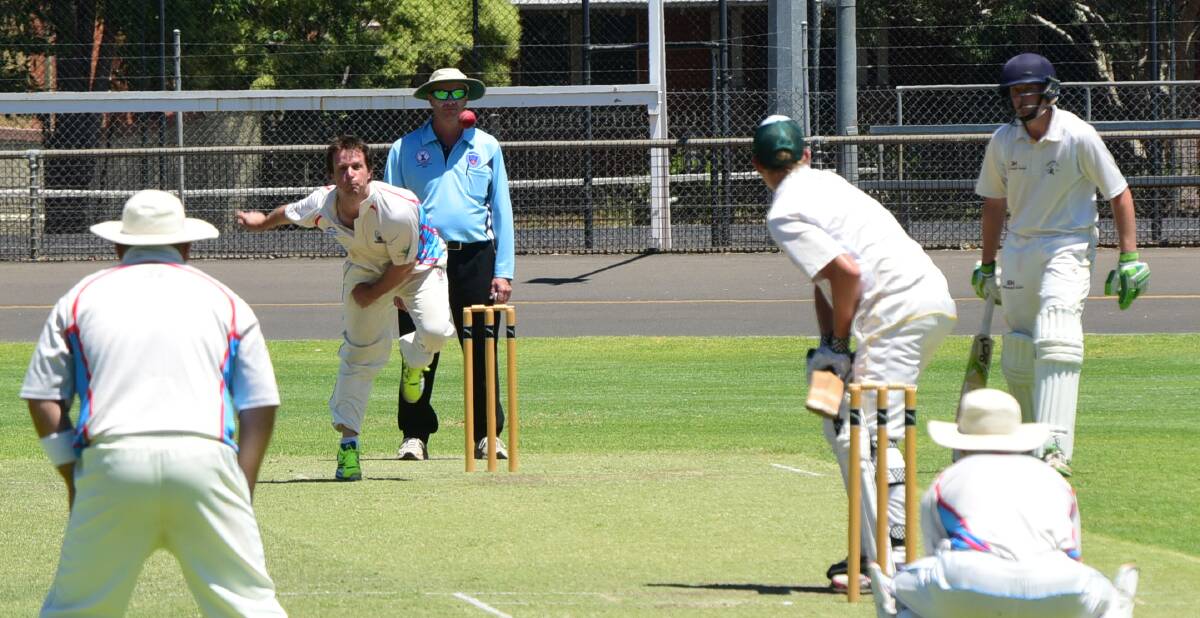 STANDOUT: Dan Horrocks was one of Rugby's best against Souths on Saturday. The openeing bowler took a miserly 2/14 from eight overs to help his side make it back-to-back wins. Photo: BELINDA SOOLE