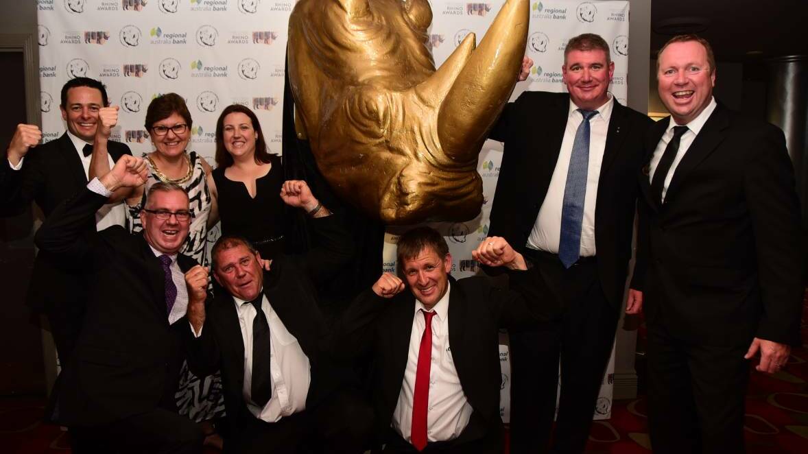 Dubbo Chamber of Commerce president Matt Wright (back, left) with the team from Transforce, who won the 2016 Gold Rhino. Photo: BELINDA SOOLE