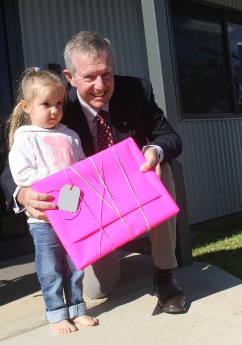 Education: Abigail Dowling and Parkes MP Mark Coulton at the opening of the Bogan Shire Early Learning Centre in 2016. Photo contributed.