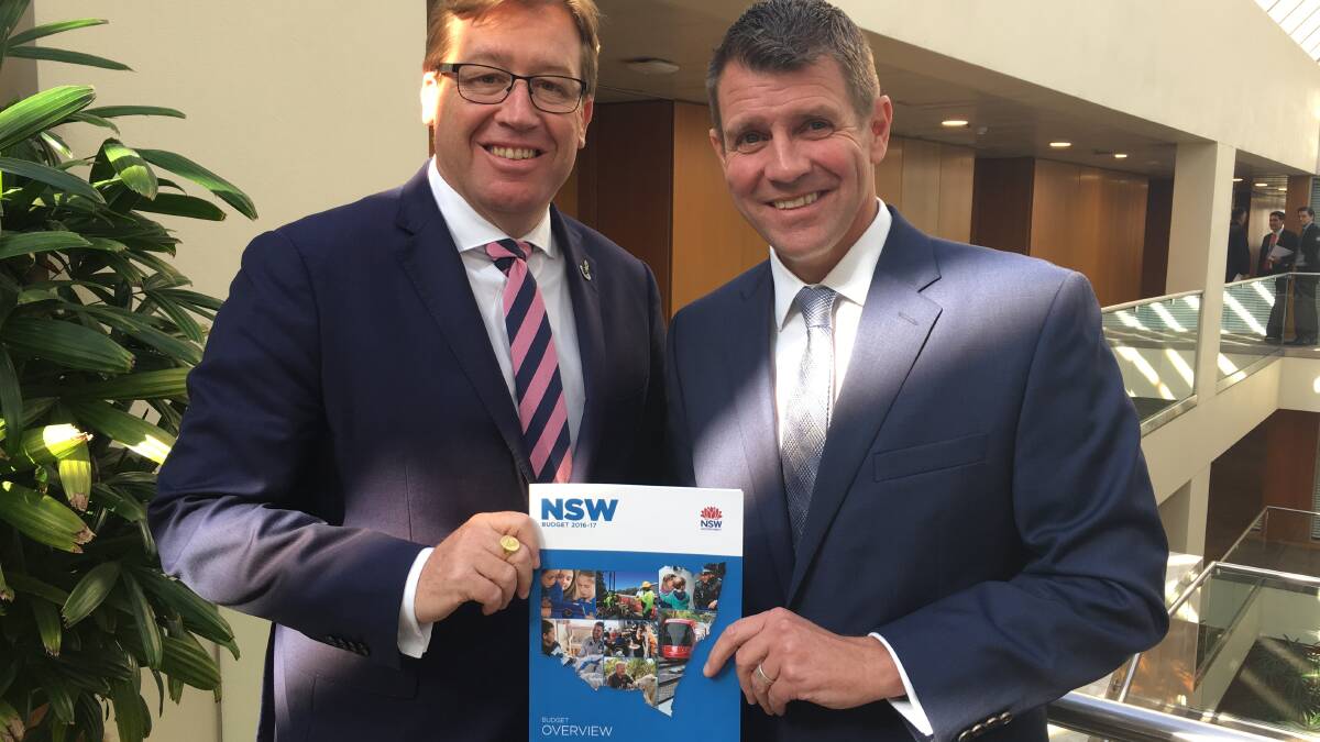 Member for Dubbo and Deputy Premier Troy Grant and NSW Premier Mike Baird. Photo contributed