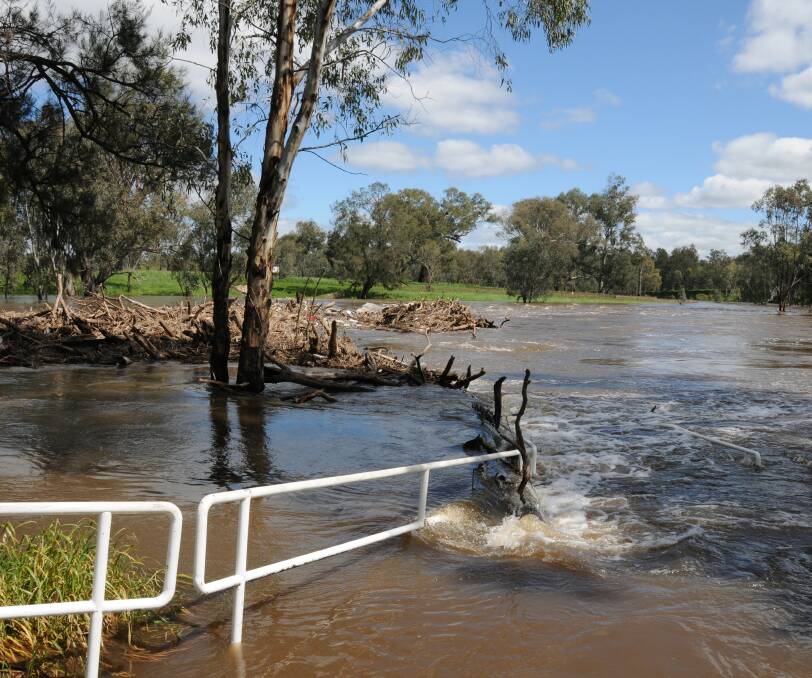 A big clean-up ahead: Funding may be available to Dubbo Regional Council to repair roads and infrastructure damaged in recent floods. Photo: JENNIFER HOAR
