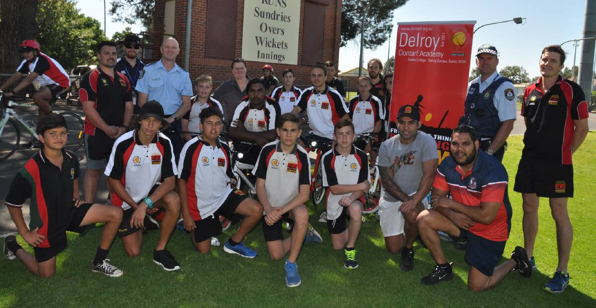 Members of Dubbo College’s Clontarf Academies with Rabbitohs legend Nathan Merritt and supporters from the NSW Police Force and Aboriginal Education office. Photo: CONTRIBUTED