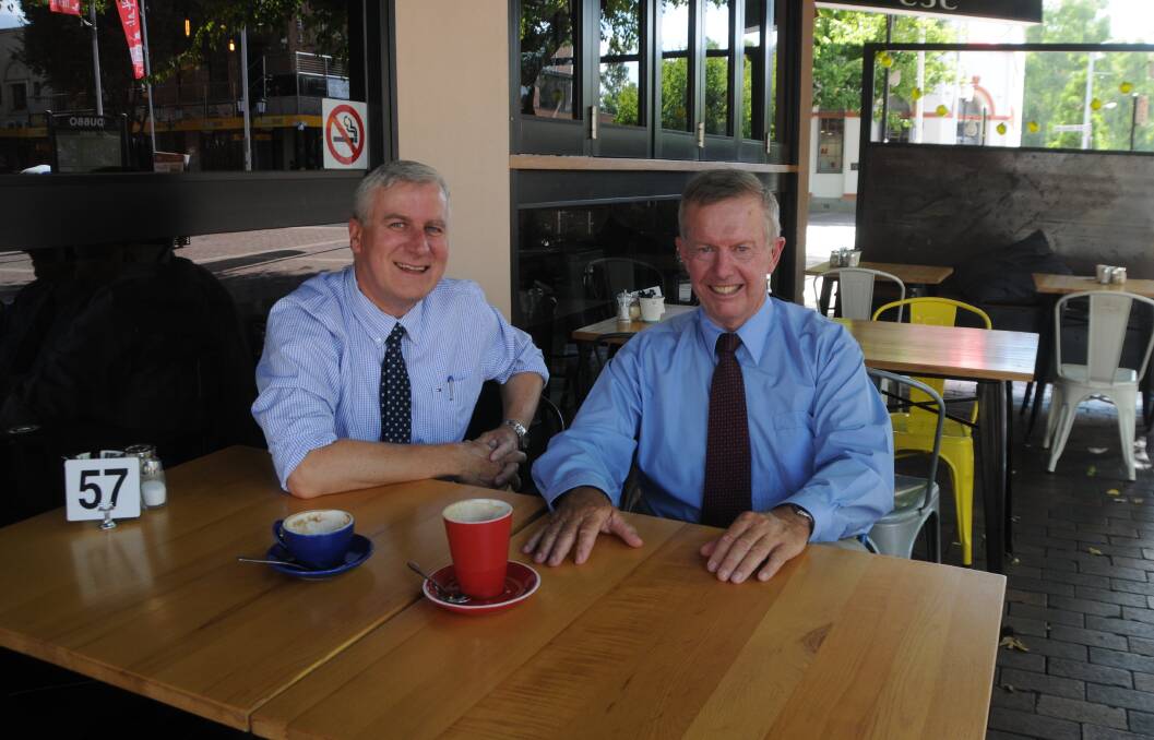 ON THE GROUND: Michael McCormack joined Mark Coulton on a tour of local businesses on Thursday. Photo: JENNIFER HOAR