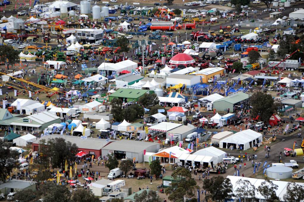 Commonwealth Bank AgQuip is Australia's largest agricultural field days and is celebrating its 45th anniversary - from 1973 to 2017. The event even has it's own Radio Station – AgQuip FM 106.7, powered by CommBank so tune in.