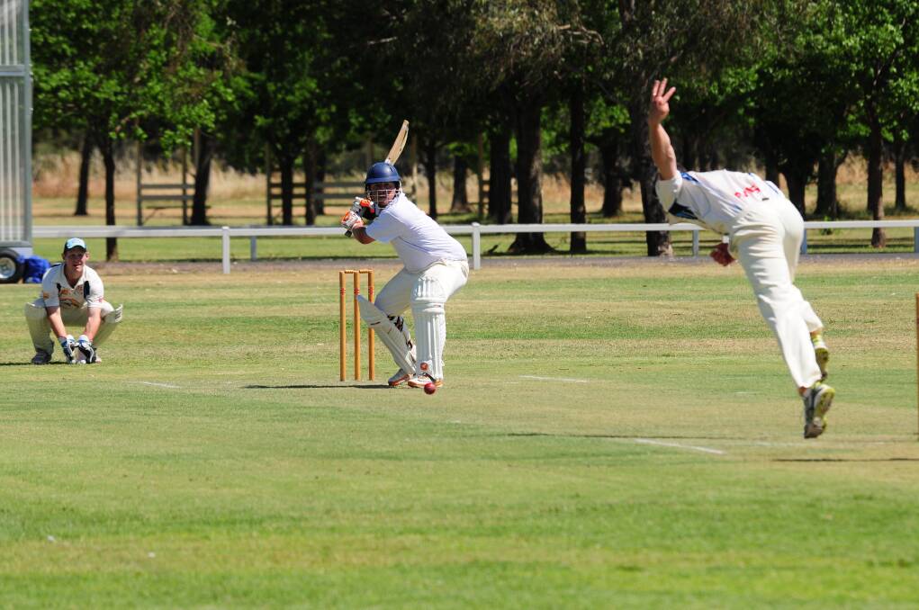 Parkes' Anthony Heraghty (batting) and Dubbo's Jordan Moran (wicketkeeper) will be two key players when they combine for Valleys against Mitchell tomorrow. 											      Photo: Greg Keen