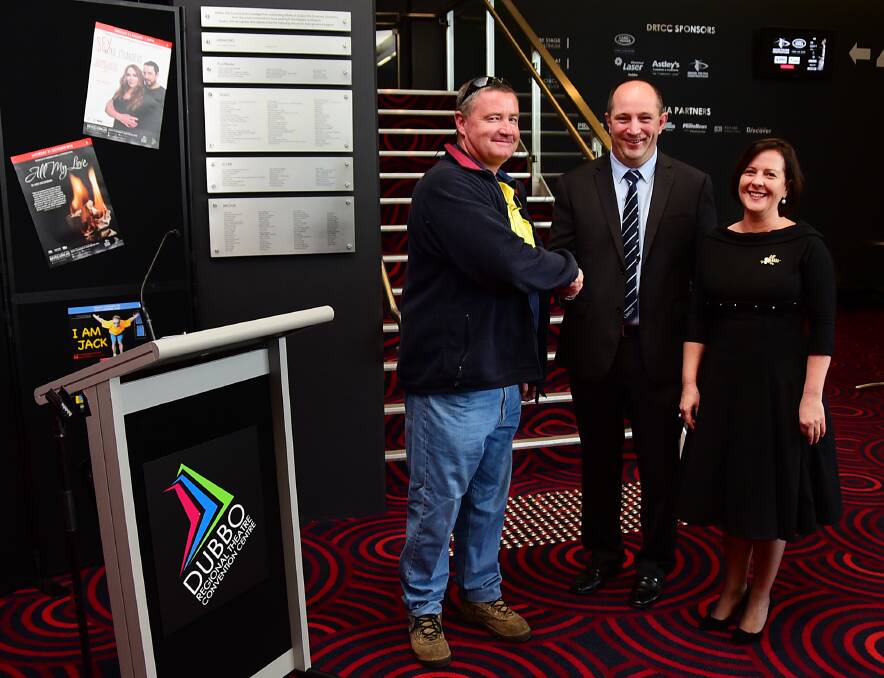 David Payne, David Payne Constructions, Chris Gibson, dealer principal Dubbo Land Rover and Linda Christof, Dubbo Regional Theatre and Convention Centre manager. Photo: BELINDA SOOLE