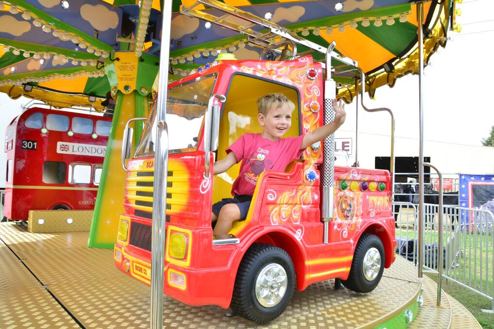There was plenty of fun and action on Friday at the 2016 Dubbo Show. 
	Photo: BELINDA SOOLE