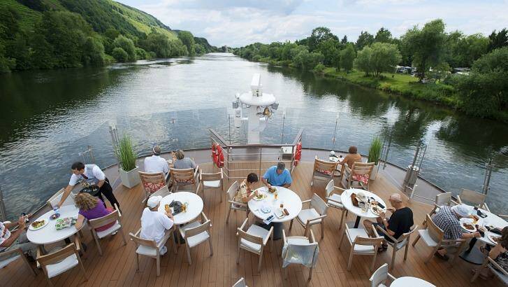Casual dining alfresco  on the Aquavit Terrace of a Viking Longship.
 Photo: Viking River Cruises