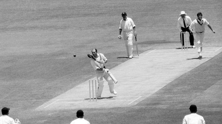 Dennis Lillee giving Geoff Boycott a bit of chin music in the 1970s.  Photo: John O'Gready