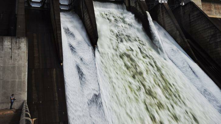 Warragamba spillway releases water into the Hawkesbury-Nepean river system on Thursday Photo: Nick Moir