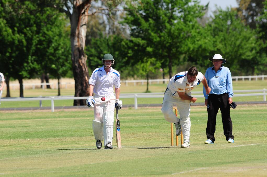 Ben Strachan was the star yesterday, taking eight wickets in Dubbo s 70-run win over Parkes.  
Photo: Greg Keen