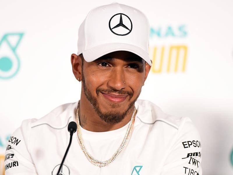 Lewis Hamilton reckons Red Bull are the team to beat at the Australian Grand Prix.