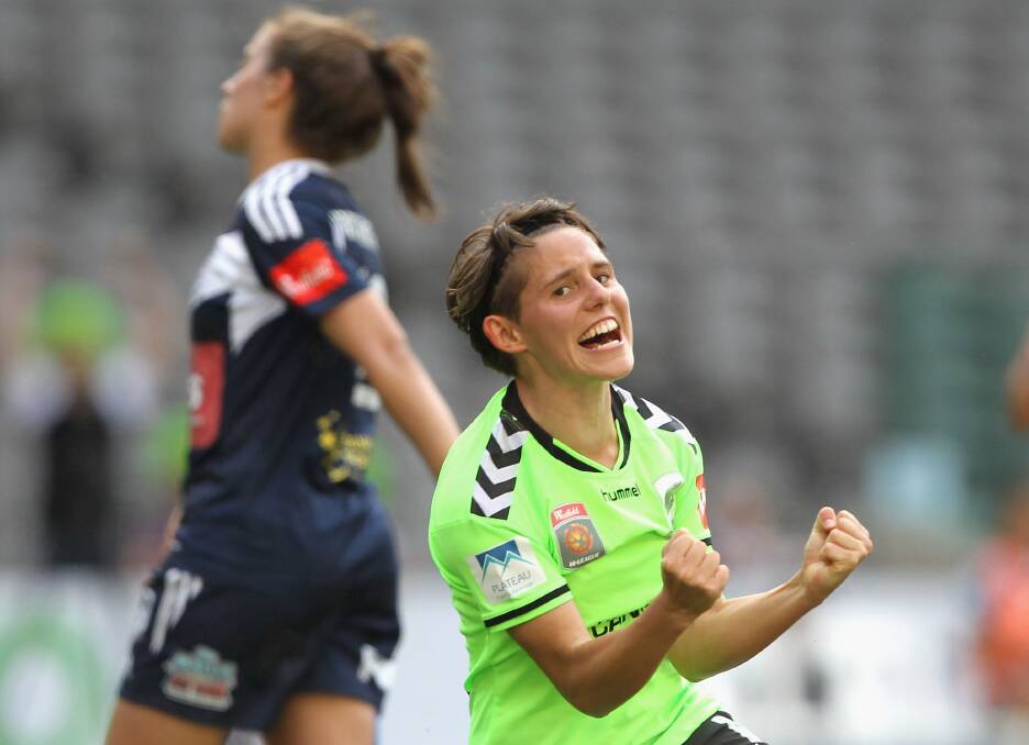 Dubbo's Ashleigh Sykes will be a key player for Canberra United in tomorrow's W-League grand final against Perth.