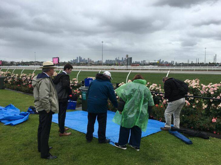 Melbourne Cup 2017: Rekindling storms to victory 