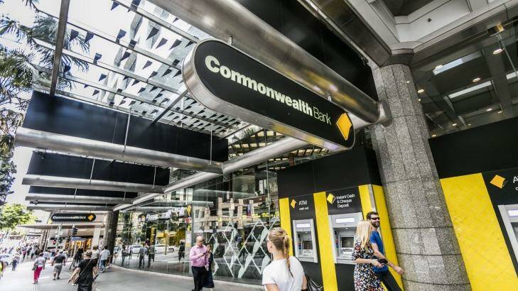 Clients of an alleged forger who used to work at Commonwealth Bank are still waiting for compensation. Photo: Glenn Hunt