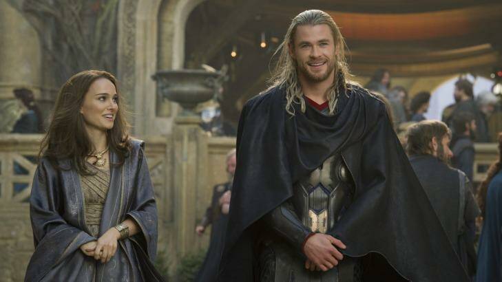Shooting in Australia ... Natalie Portman and  Chris Hemsworth in Thor. 