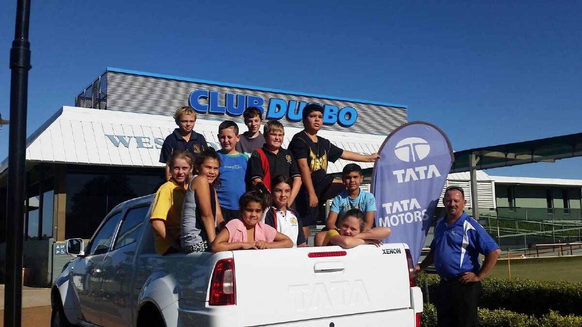 Members of the Club Dubbo Joeys, (back, from left) James Robinson, Sam Usher, David Taylor, Adam Ball, Robbie Moore, (front) Lily Usher, Ciara Moore, Shania Moore, Jessica Ball, Tallis Moore and Lily Tuckey with Joeys sponsor, Graham Miller from Sainsbury Automotive.				         Photo: CONTRIBUTED