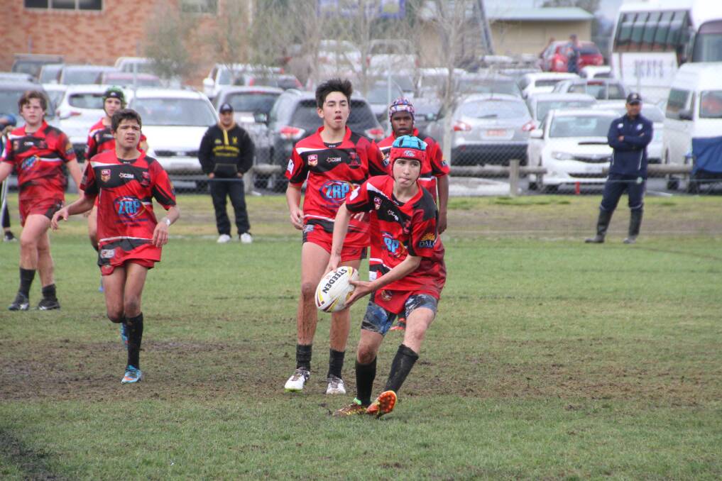 Rivals put on notice after 14s claim cup
