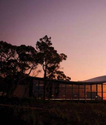 Saffire Freycinet offers sweeping views of Great Oyster Bay and the Hazards Mountains and features 20 suites, spa facilities and an on-site gym. There is also the hotels Palate restaurant and The Lounge bar.