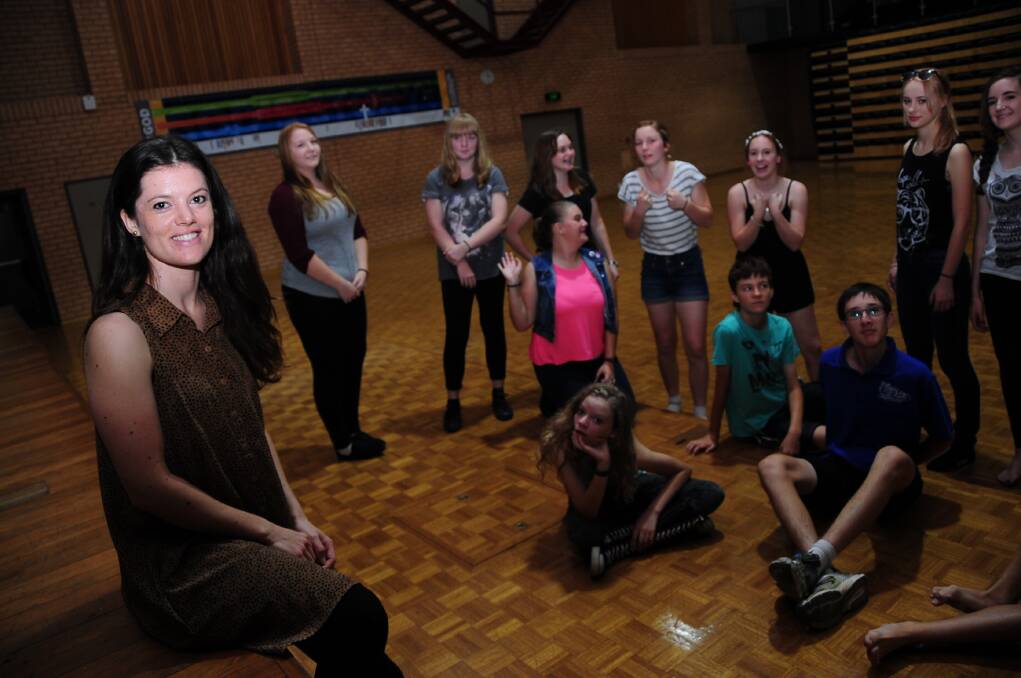 Bethany Simons, with Dubbo Christian drama students at Saturday's workshop.