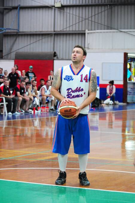 Mark Willis at the free throw line for Dubbo during their clash with Wagga on Saturday night.  Photo: KATHRYN O'SULLIVAN