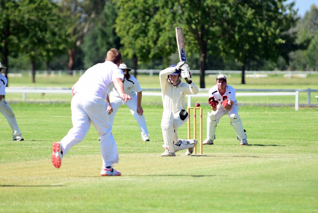 Matt Ellis, pictured elegantly leaving a ball, chipped in with 31 during Dubbo's win on Sunday. 				       Photo: KATHRYN O'SULLIVAN