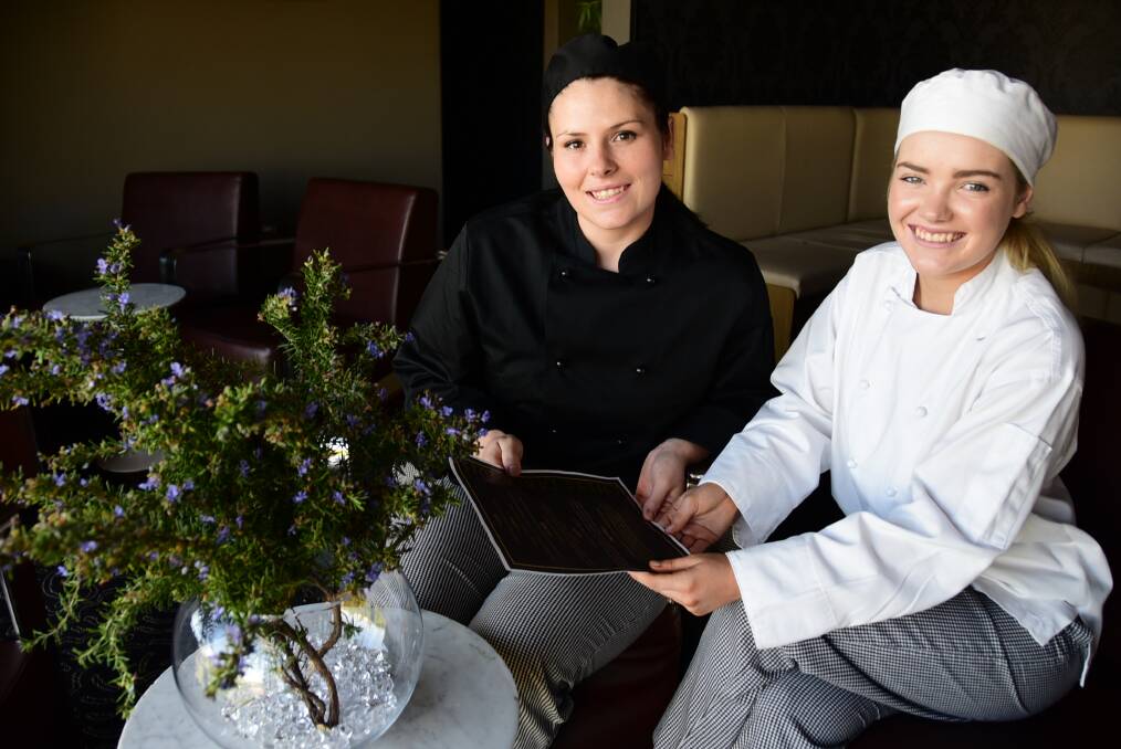 Dubbo RSL Club head chef Sally Cornish and apprentice Brooke Stewart have made it through to the finals of the Chef's Table Competition. Photo: BELINDA SOOLE
