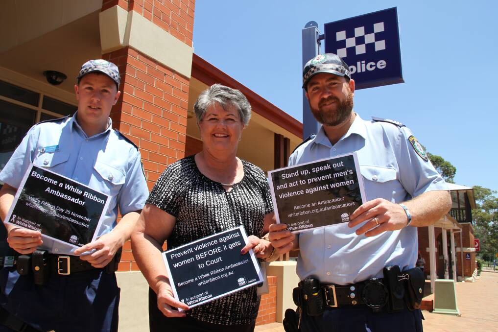 Constable Gregory Lynch, court registrar Robyn Edwards and Senior Sergeant Ross Gibson.