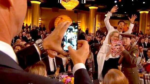 Cumberbatch photobombs Margaret Cho's Golden Globes gag. Photo: Twitter
