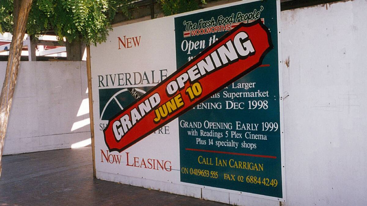 Sign for the Grand Opening 1999. Photo: CONTRIBUTED