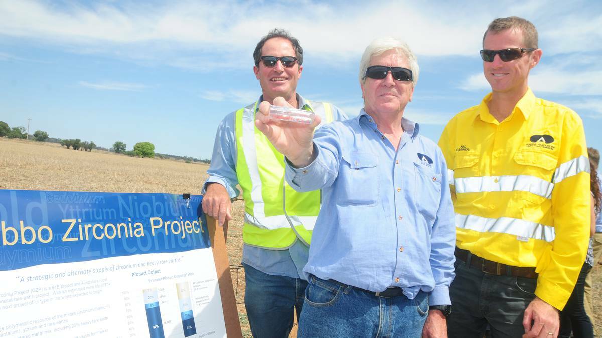 Mike Sutherland, Ian Chalmers and Nic Earner at the Dubbo Zirconia Project. Photo: JOSH HEARD