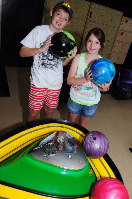 TEN PIN BOWLING: Bailey and Bree Gavin. Photo: LOUISE DONGES.