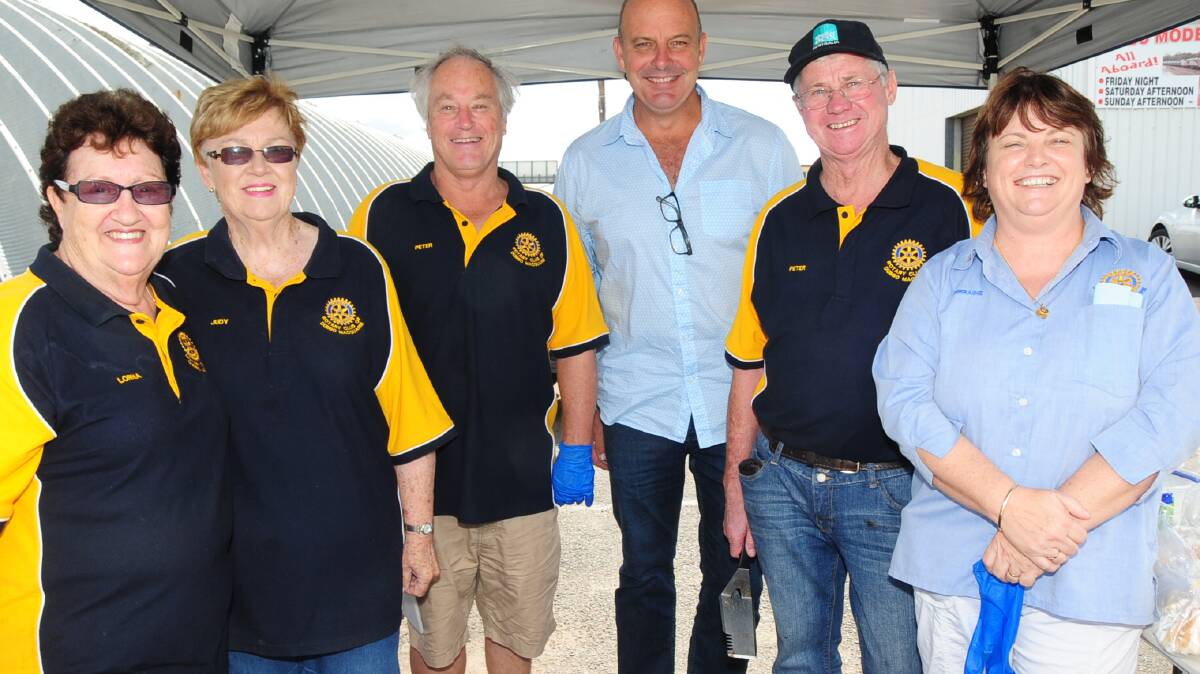 DADS FOR KIDS: Lorna Breeze, Judy Jakins, Peter Stanford, Andrew Daddo, Peter Croft and Lorraine Croft. Photo: CHERYL BURKE. 