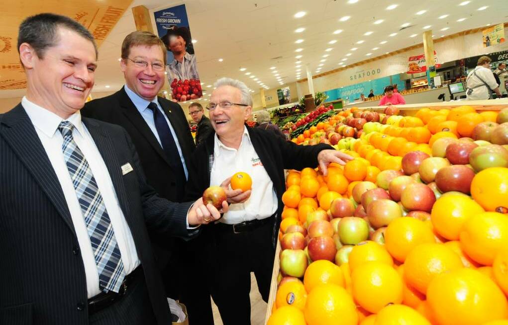 Dubbo mayor Mathew Dickerson with Member for Dubbo Troy Grant and Tony Bernardi at the supermarket's opening in 2013.
